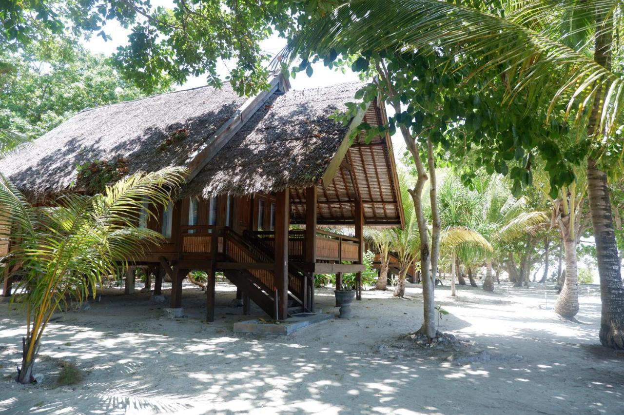 Wakatobi Patuno Diving And Beach Resort By Sahid Wanci Exterior foto